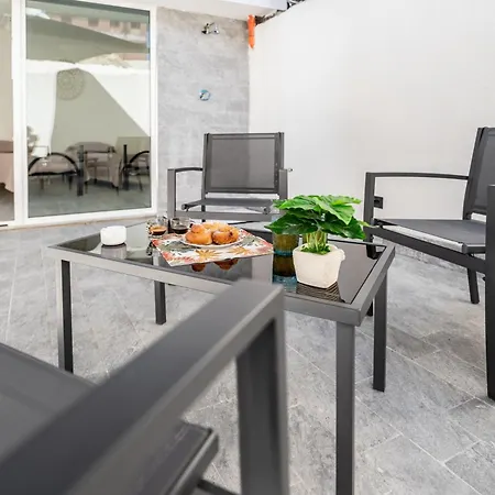 Le Casette Del Porto Apartament Milazzo