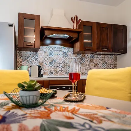 Le Casette Del Porto Apartament Milazzo